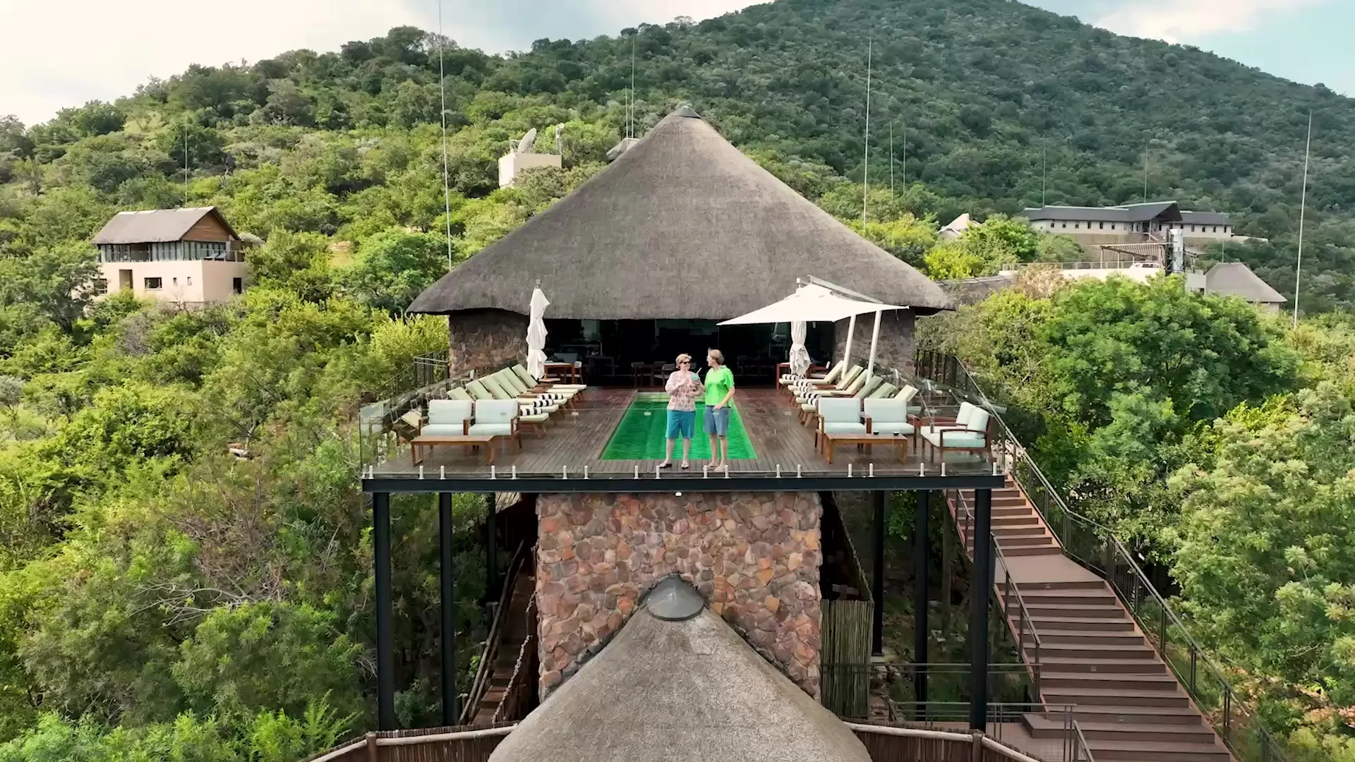Vikki and Sian on a lodge deck in the Lowveld